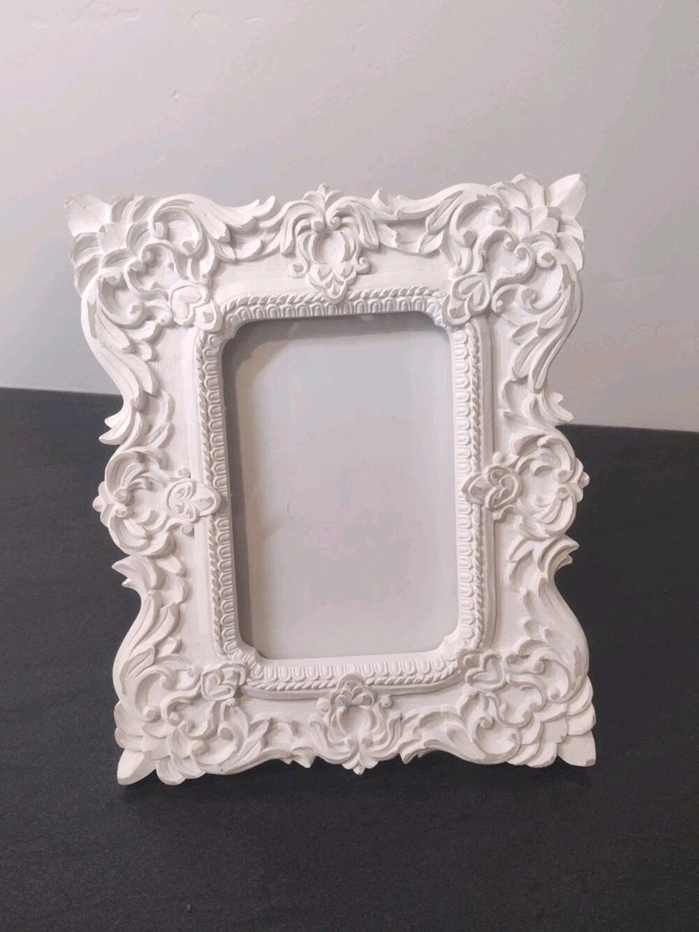 White Ornate Picture Frame Holds 4x6 Photo Molded Resin Shabby Chic Baroque